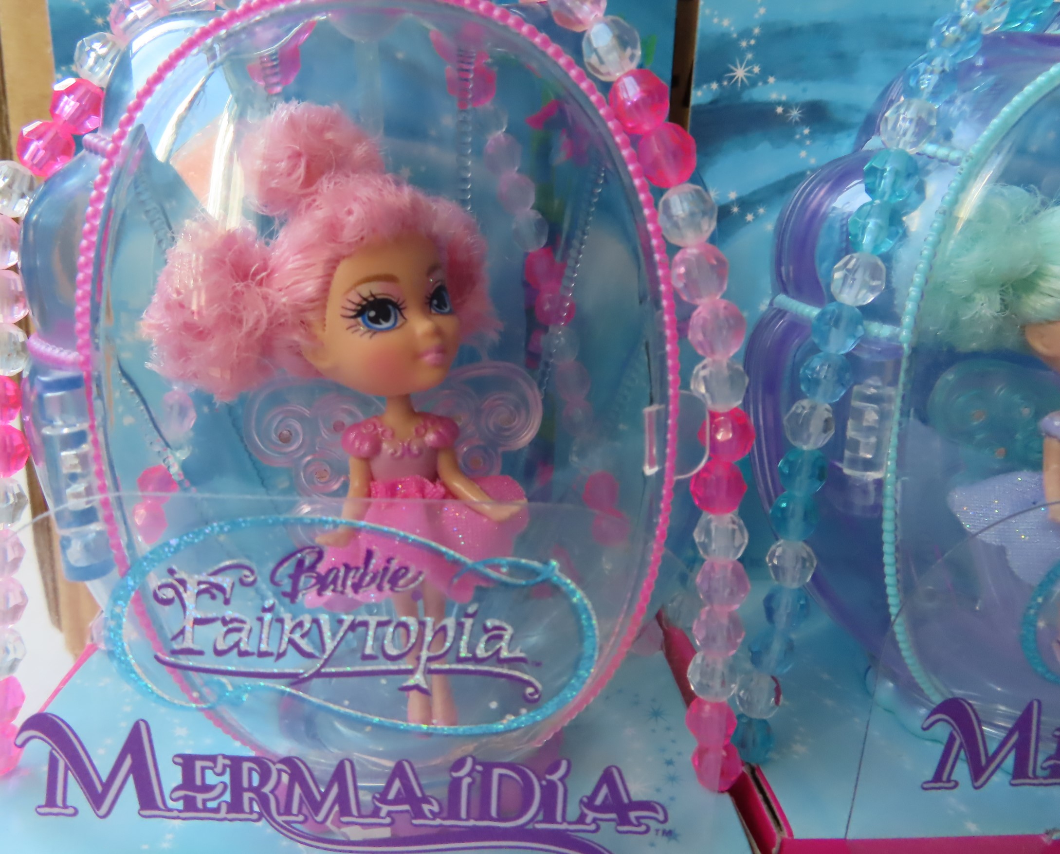 Barbie Fairytopia Mermaidia – x Sea Pixie dolls with Necklaces
